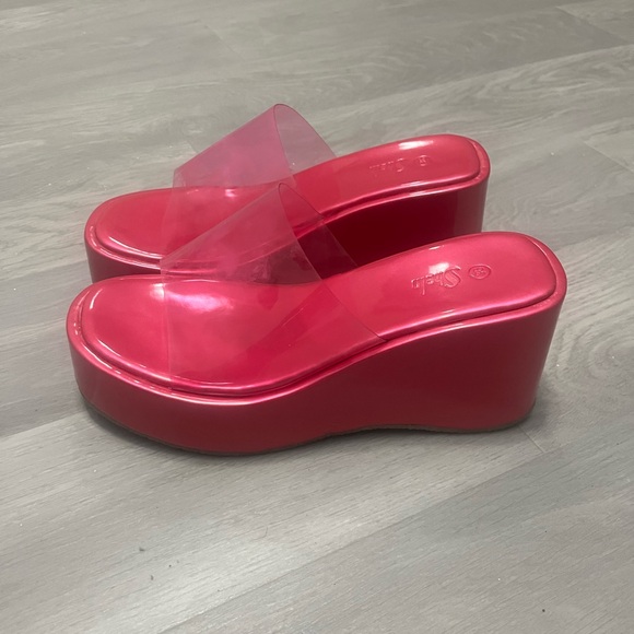 Pink Platform Sandals - Picture 2 of 3